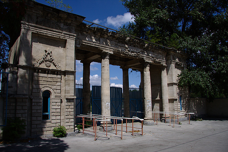 http://www.newmoldova.com/img/foto/stadion/IMG_0009.jpg